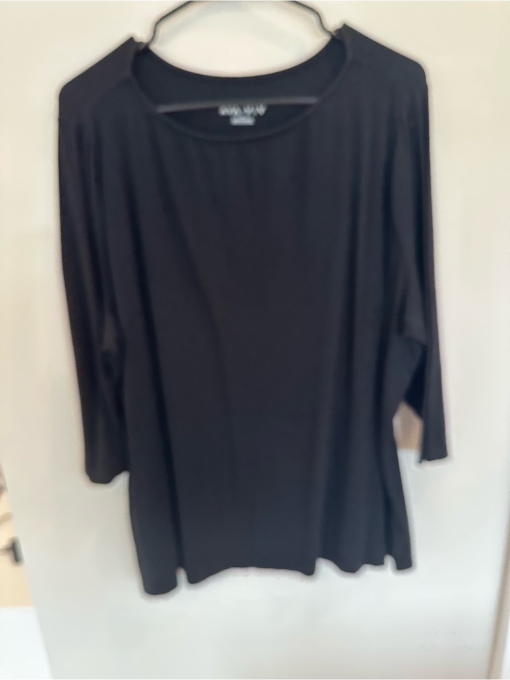 Ava & Viv Black Long Sleeve Scoop Neck Tee